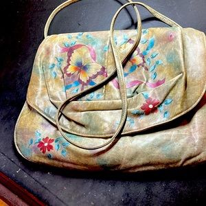 Vintage soft leather shoulder bag